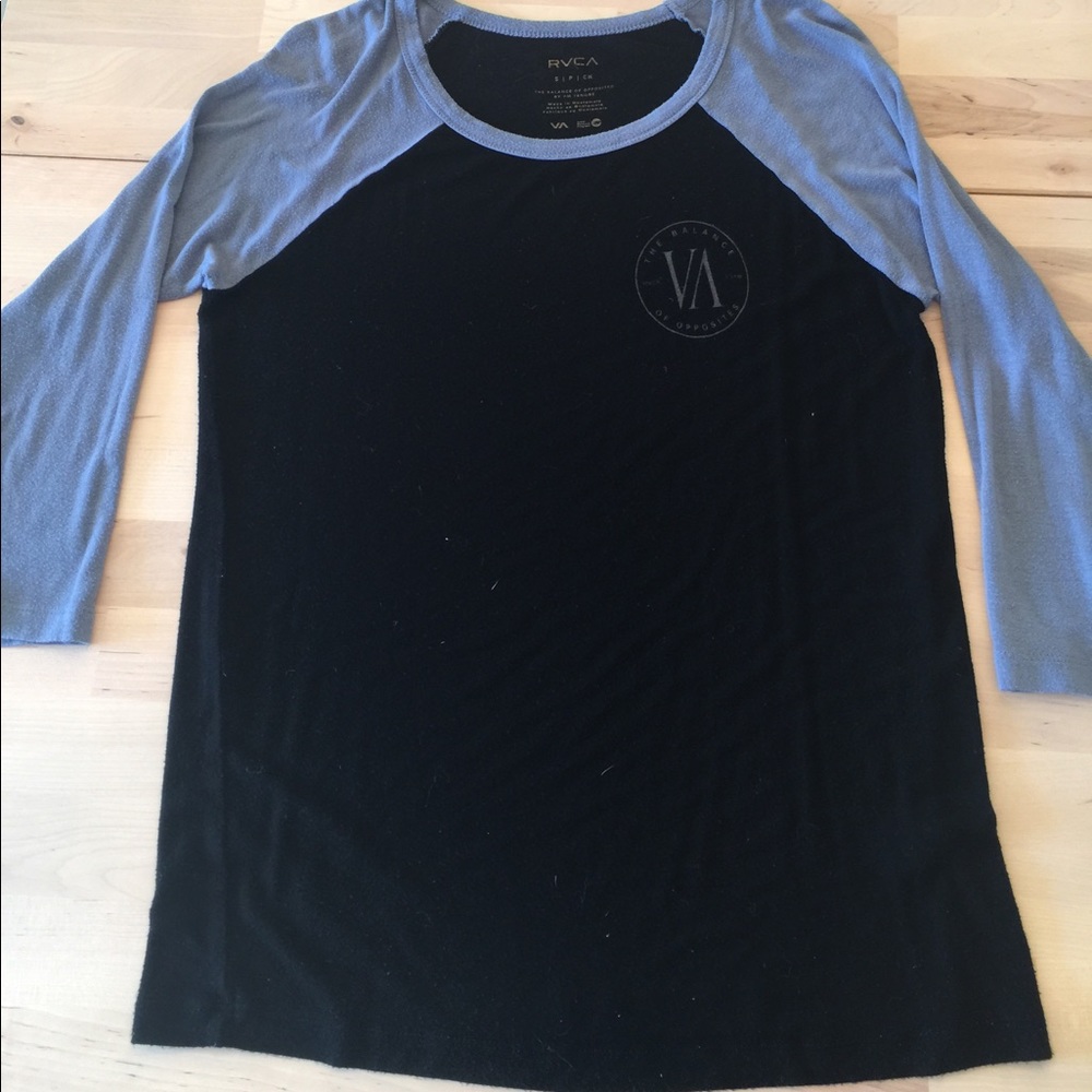 RVCA 1/4 sleeve shirt